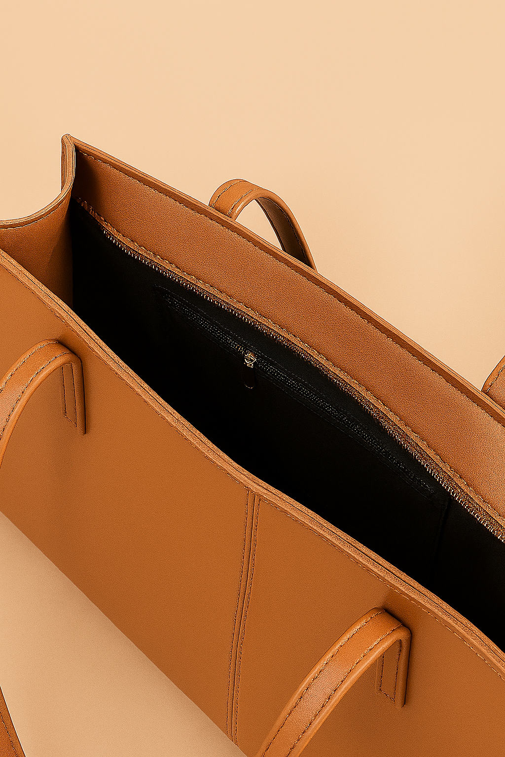 Signature Tote Brown